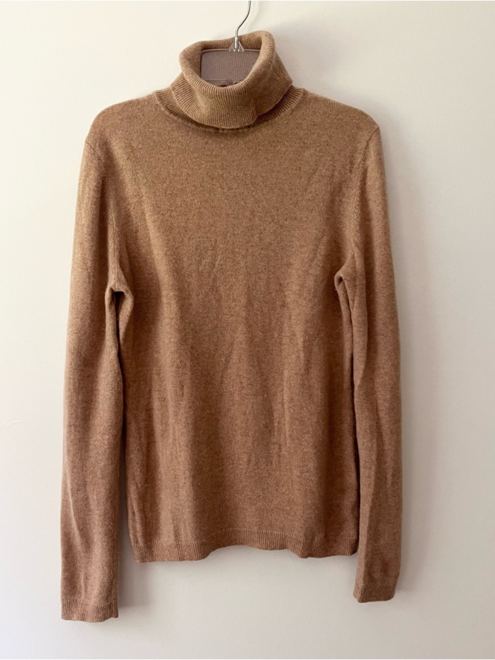 Garnet Hill Cashmere Turtleneck Sweater Neutral Tan Small Classic Cozy Soft Chic